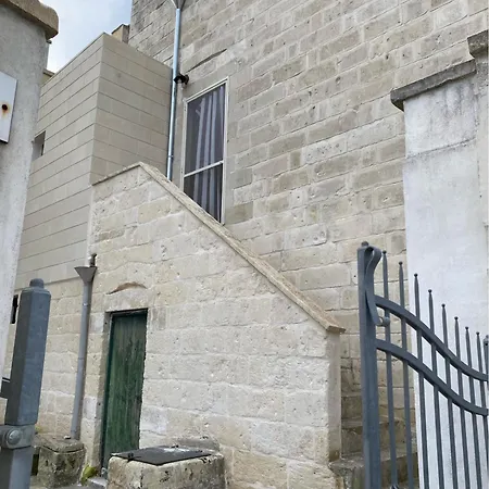 The Old House 1926